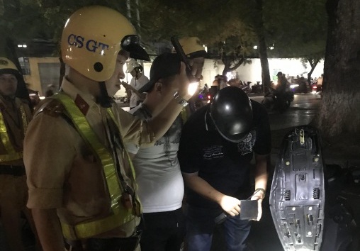 Trạm CSGT Lưu Kiếm (Phòng CSGT đường bộ, đường sắt) phối hợp bắt giữ đối tượng truy nã